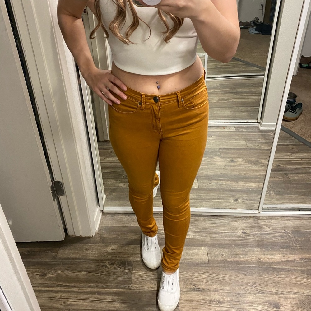 BDG Mustard Yellow High-Rise Skinny Jeans